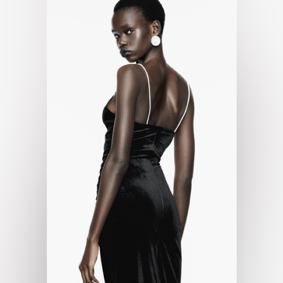 ZARA ~ BLACK VELVET RUCHED GATHERED BODYCON MIDI DRESS WITH RHINESTONE STRAPS - Picture 5 of 11